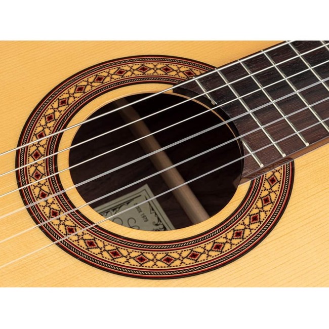 Flamenko ģitāra ar elektroniku Salvador Cortez CF-55CE