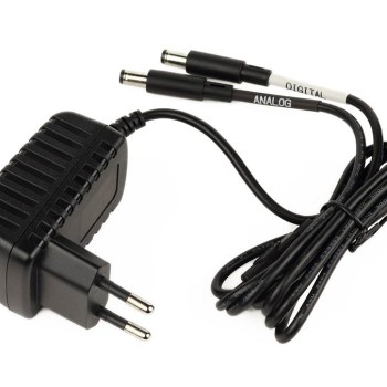 Boston strāvas pārveidotājs 1500-ADIP (2 x 9V, 2 x 750mA)