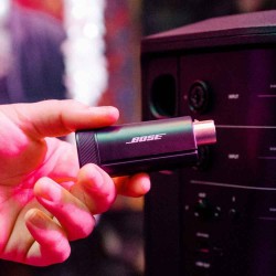 Bezvadu pārraidītājs mikrofoniem Bose S1 Pro+ Bezvadu pārraidītājs mikrofoniem Bose S1 Pro+